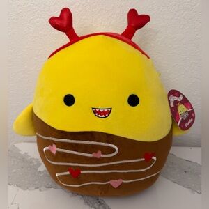 Squishmallows Chandler Chocolate Dip Shark Valentine’s Squad 12” Plush NWT